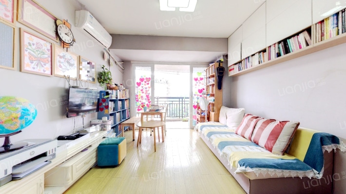 茵悦之生花园二期二手房实景图