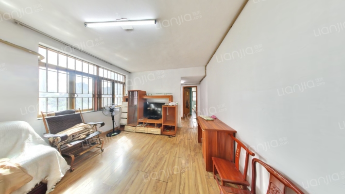 七宝一居二手房实景图