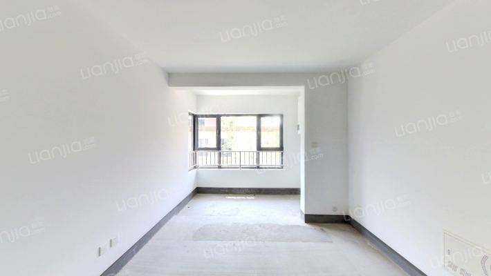 中博谦崇云境二手房实景图