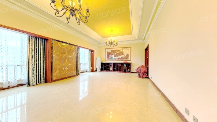 曲江馨佳苑二手房实景图