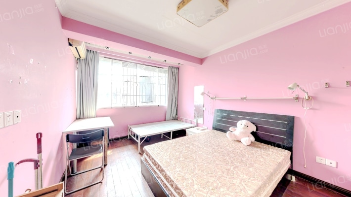 上虹新村二手房实景图