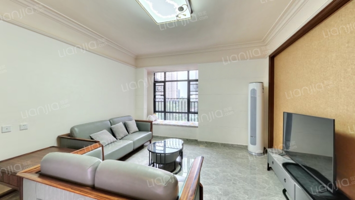 鼎威花园二手房实景图