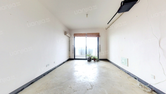 廊桥嘉苑二手房实景图