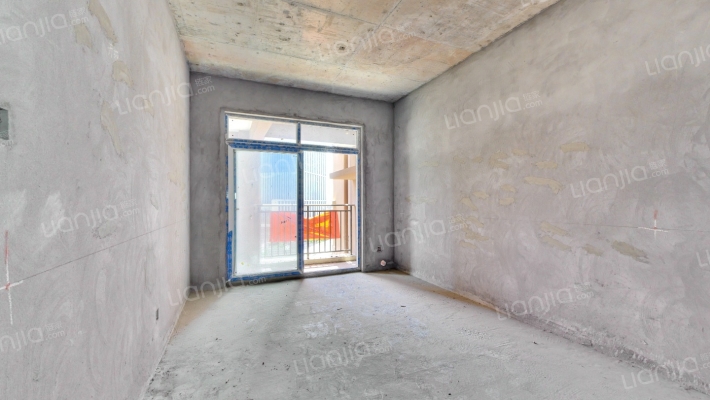 典雅花溪半岛一期高层二手房实景图