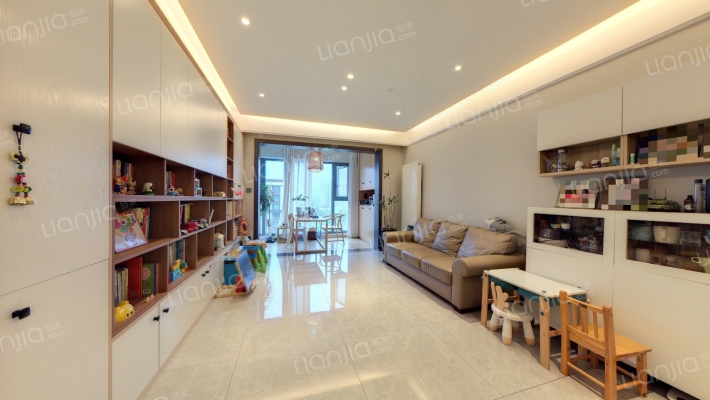 万科保利翡翠和悦二手房实景图