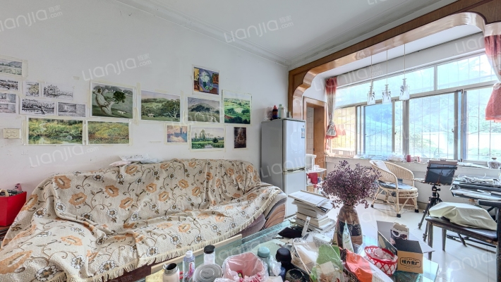 绵远街一段9号二手房实景图