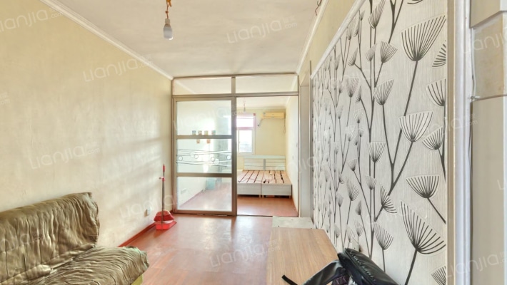 民生街78号二手房实景图