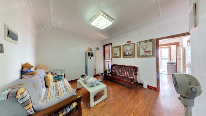 世园美墅二手房实景图