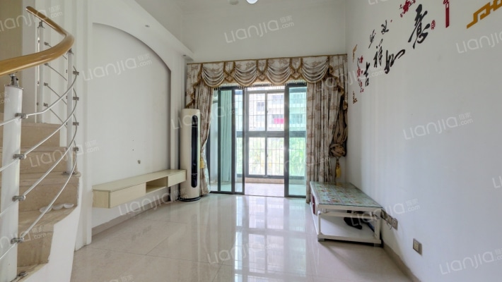 海粤名庭二手房实景图