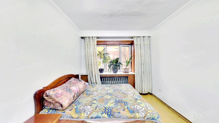 老拖配家属楼二手房实景图