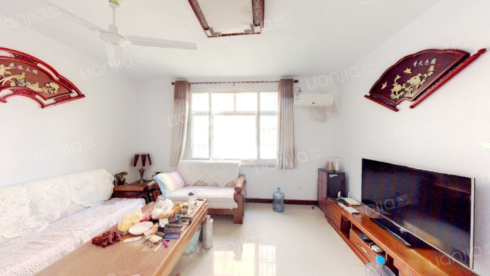 体坛小区二手房实景图