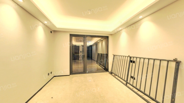 旭辉公元二手房实景图