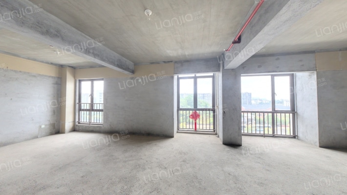 鑫远紫樾香山II期二手房实景图