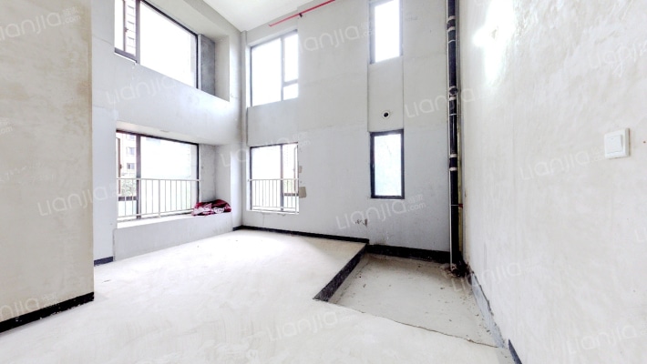 建发央著二手房实景图