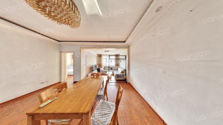 碧海花苑二手房实景图