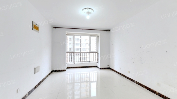 东岗怡园南院二手房实景图