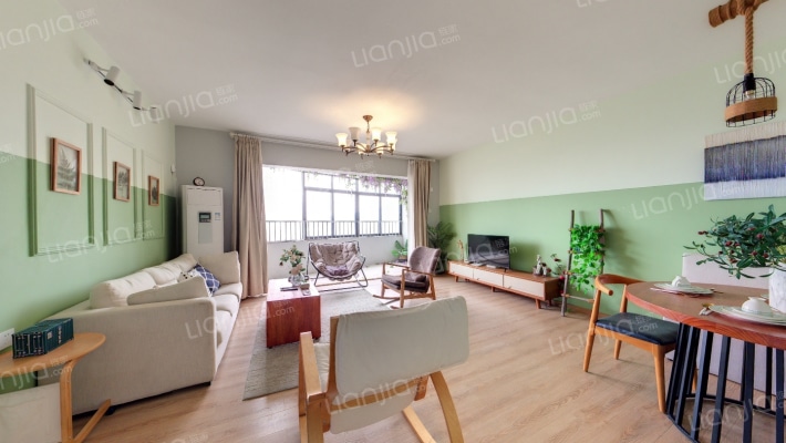 轩坤花苑二手房实景图