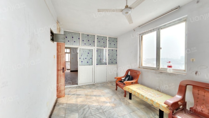 五一路86号院二手房实景图