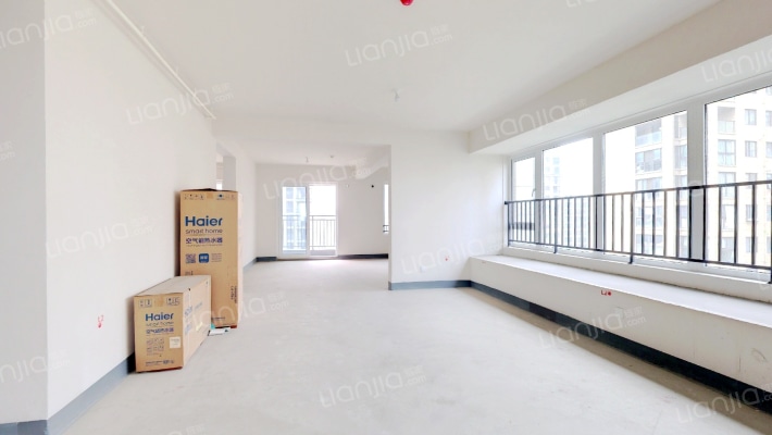 春江华庭二手房实景图