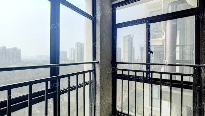 康达公园新城(常青街路西)二手房实景图