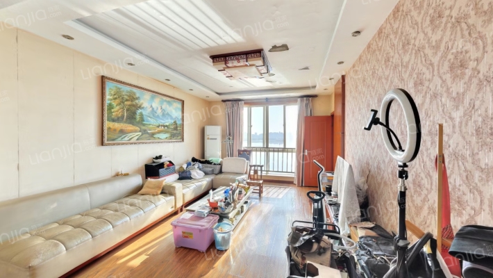 金色港湾四期二手房实景图