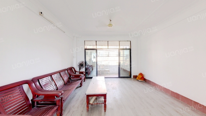 徐屋南华声花园二手房实景图