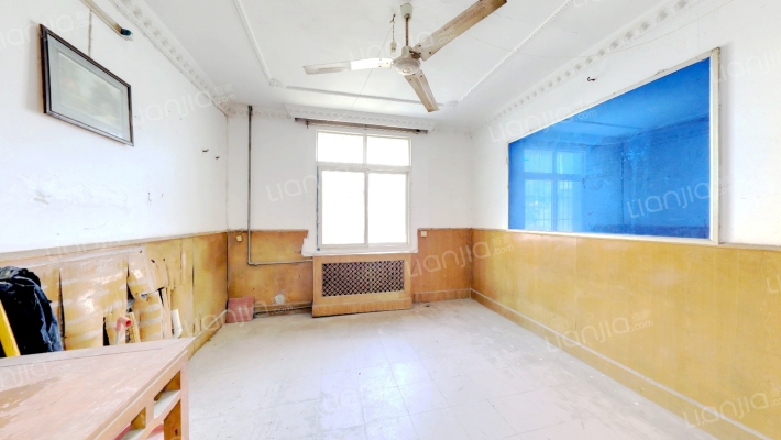 机电宿舍二手房实景图