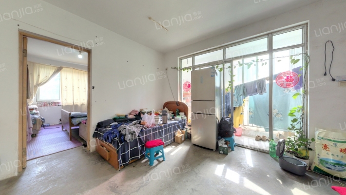 山里小区c区二手房实景图