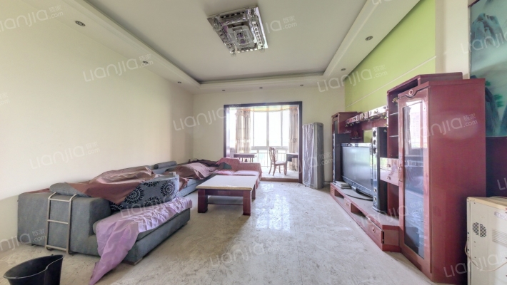 亲河美地二手房实景图