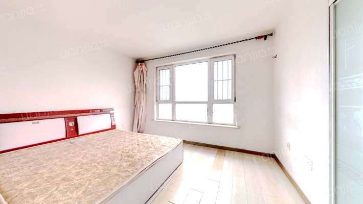 风和美苑二手房实景图