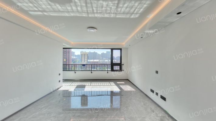 中海雪山境二手房实景图