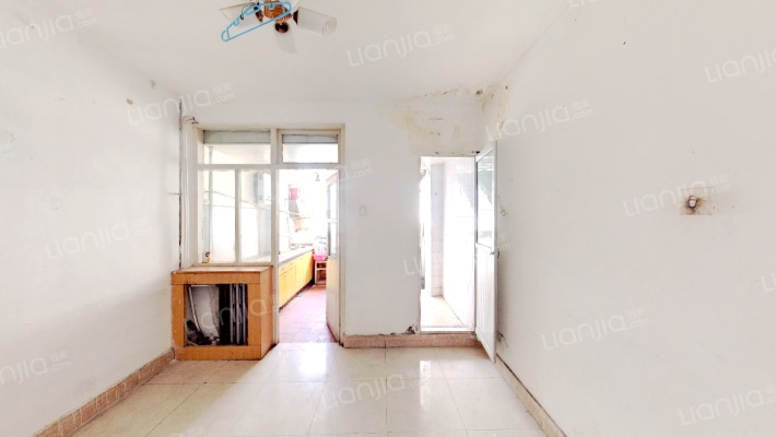 恒裕小区二手房实景图