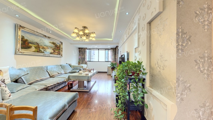 天馨家园二手房实景图