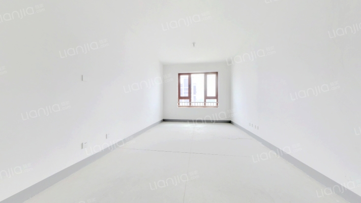 保利广信江城(5号地)二手房实景图