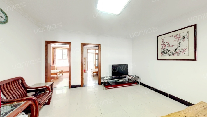 信发小区二手房实景图