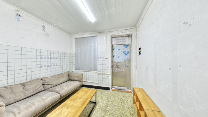 龙母庙街二手房实景图