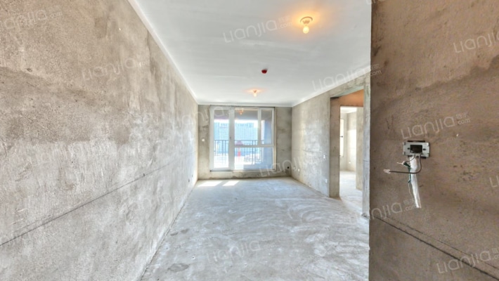 吾悦华府B4二手房实景图