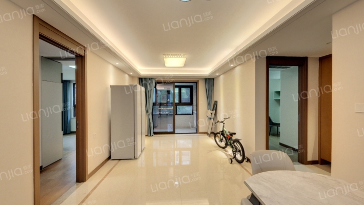 联发亚澜湾二手房实景图