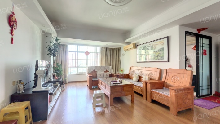 東湖苑二手房实景图