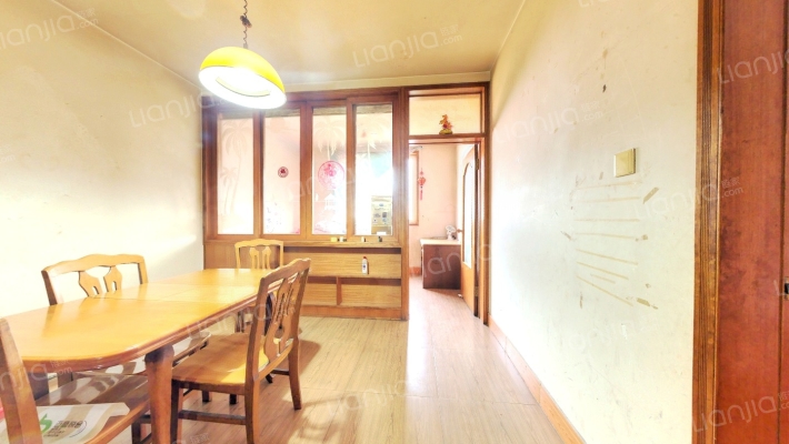 小康人家二手房实景图