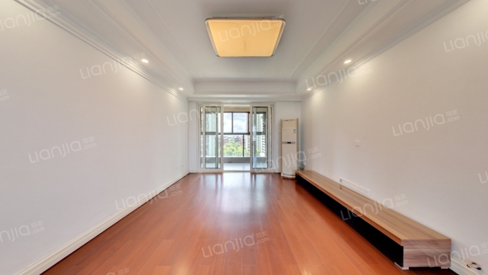 九龙仓碧堤雅苑二手房实景图