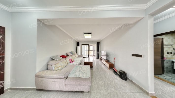 东方绿洲二手房实景图