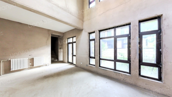 方大晴川里二手房实景图