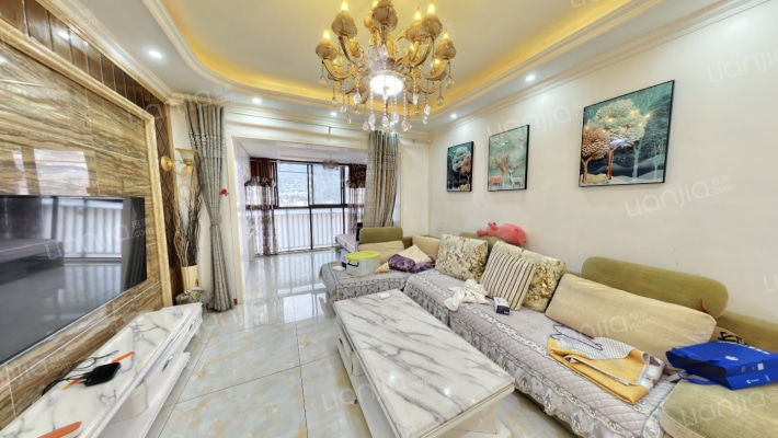 堰山和畔4期二手房实景图