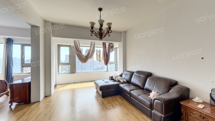 御缇嘉苑二手房实景图