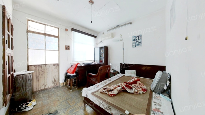 河沿街二手房实景图