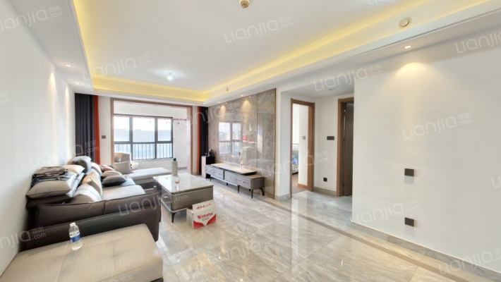 美的悦江府二手房实景图