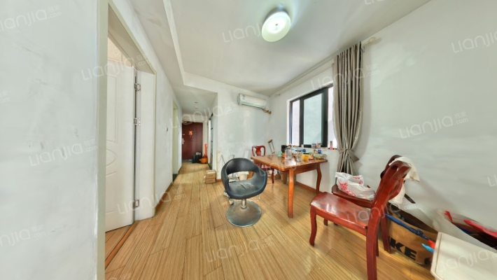 吉鸿家园和景苑二手房实景图