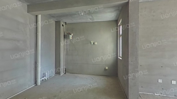 盛海华庭二手房实景图