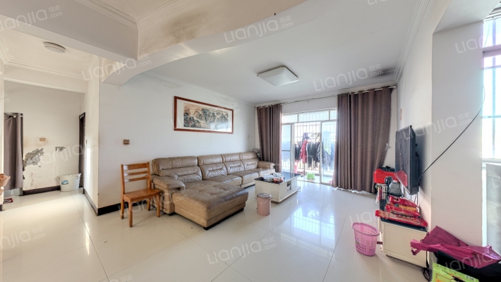 棕榈湾三期二手房实景图